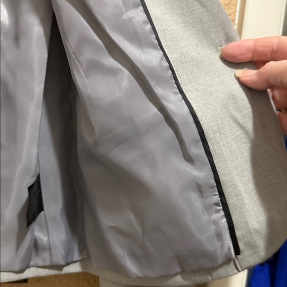 NWT Worthington gray blazer. - Picture 6 of 9
